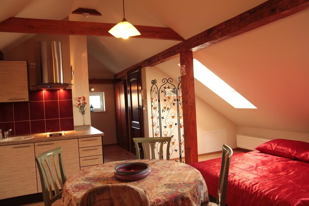 Apartament Tina Dzierżoniów الغرفة الصورة